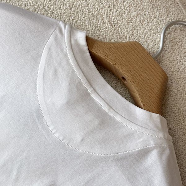 新色☆希少 プラダ ロゴ Tシャツ スーパーコピー ホワイト puj38172